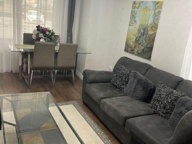 Apartament de inchiriat cu 2 camere Royal Town Iasi
