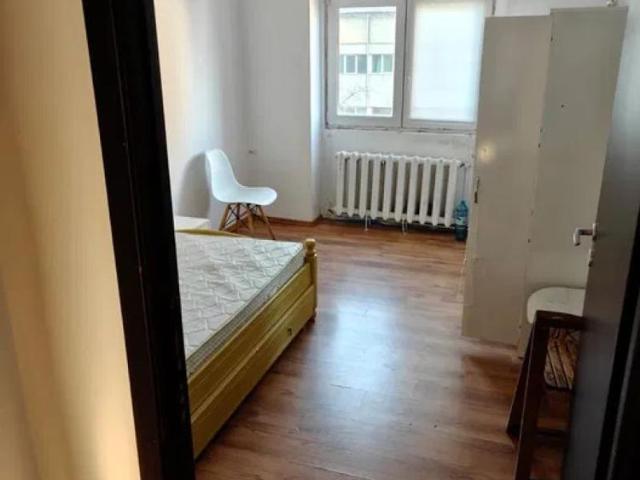 Apartament de inchiriat cu 3 camere Zona Nicolina
