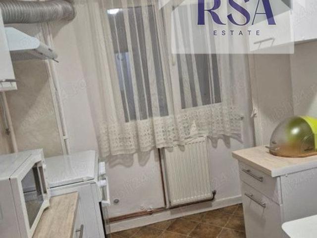 Apartament de inchiriat cu 3 camere zona Ostroveni Valcea