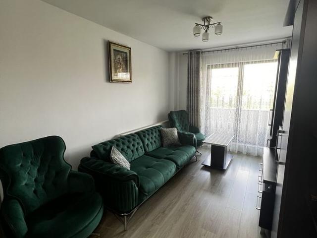 Apartament de închiriat cu 3 camere zona ISU