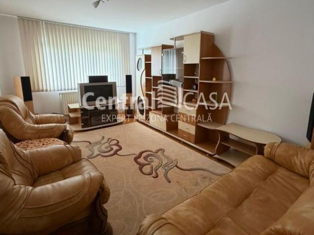 Apartament de închiriat cu 3 camere, Copou