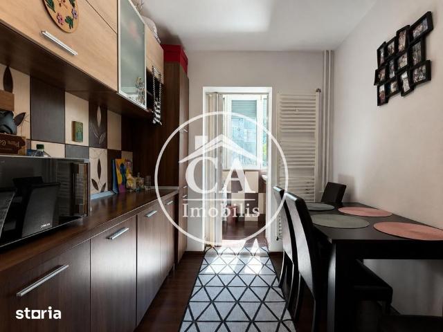 Apartament de închiriat cu 3 camere în zona Rogerius, Oradea