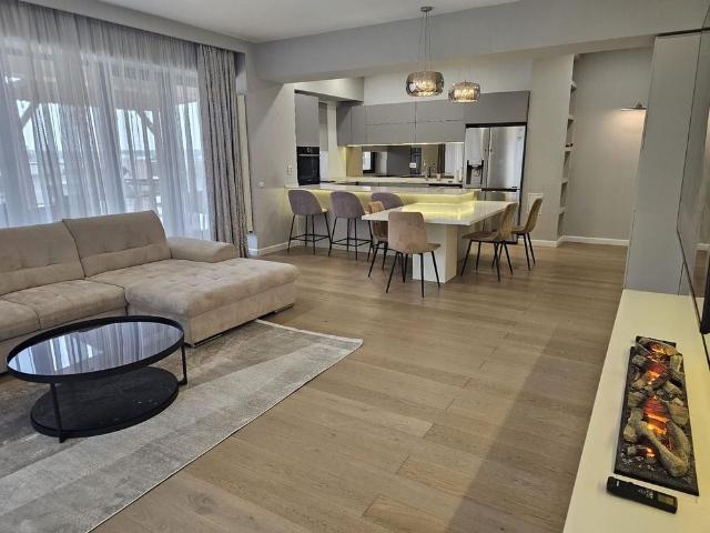 Apartament de închiriat cu 3 camere PIPERA terasă 95 mp