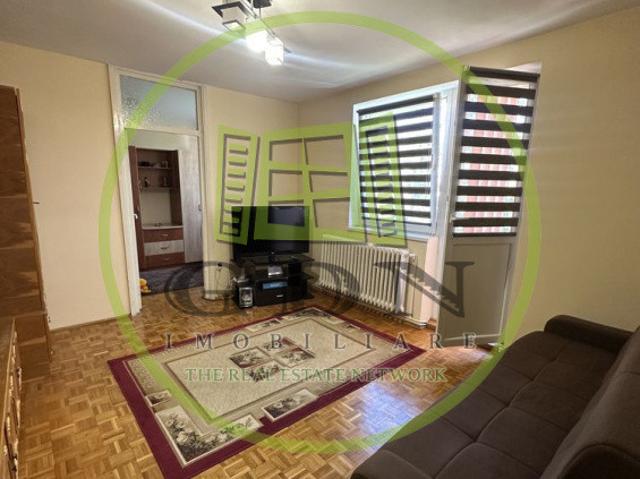 Apartament de inchiriat cu doua camere, zona Cedonia