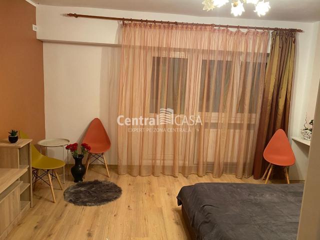 Apartament de închiriat cu o cameră, Nicolina