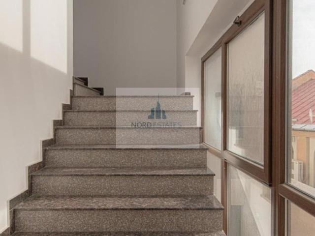 Apartament de inchiriat Decebal Alba Iulia cu parcare si centrala
