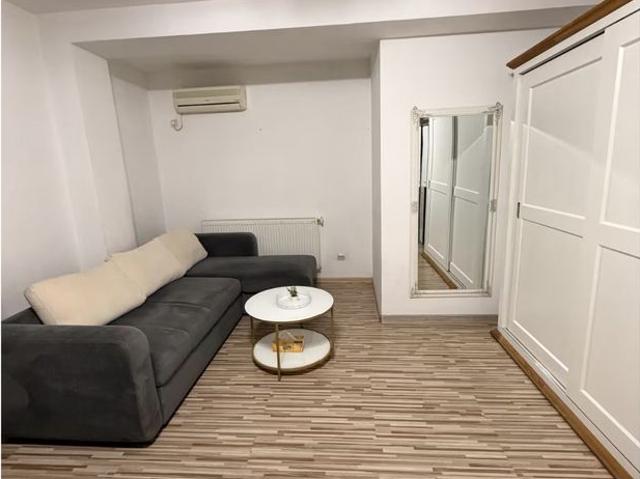 Apartament de inchiriat Ferval 97m 4 camere Ford
