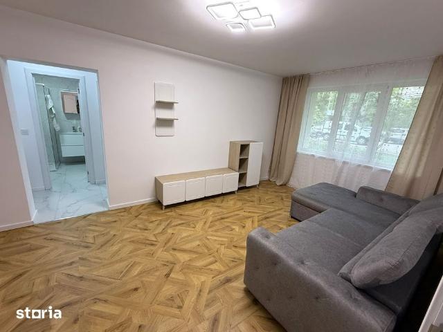 Apartament de inchiriat impecabil, Podu Ros