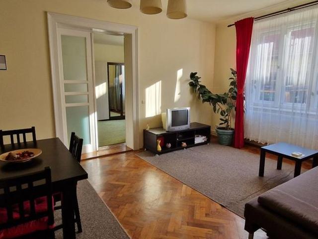 Apartament de inchiriat in centrul vechi pe Strada Felinarului