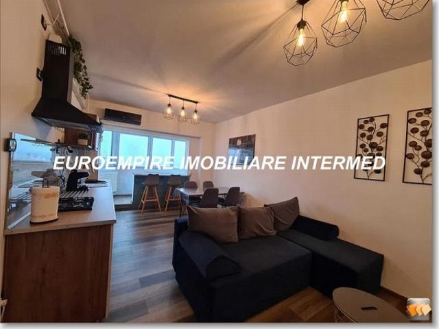 Apartament de inchiriat in Constanta, Faleza Nord 3 camere, 60 mp