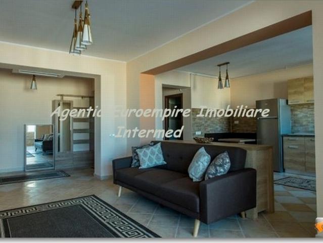 Apartament de inchiriat in Constanta, Faleza Nord 2 camere, 83 mp