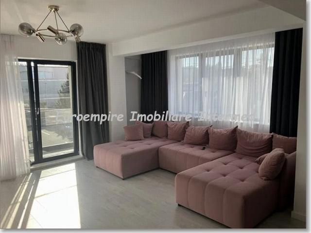 Apartament de inchiriat in Constanta, Faleza Nord 4 camere, 160 mp