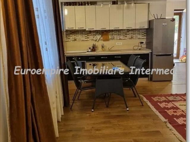 Apartament de inchiriat in Constanta, Palazu Mare 3 camere, 90 mp