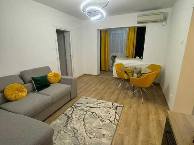 Apartament de inchiriat in Craiova, Dolj, Ultracentral, Str.Aleea Constantin Brincusi B uri