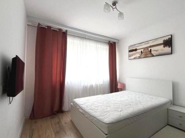 Apartament de inchiriat in Oradea cu 3 camere in zona Universitatii