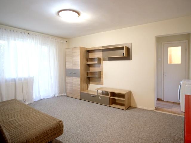 Apartament de inchiriat in Ploiesti, zona Vest Baraolt