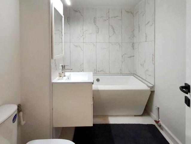 Apartament de inchiriat in Ploiesti, zona 9 Mai Domnisori