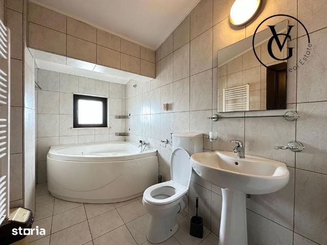 Apartament de inchiriat in stil duplex Zona CET Termen Lung
