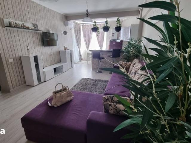 Apartament de inchiriat Mamaia Nord pe malul marii, toate facilitatile