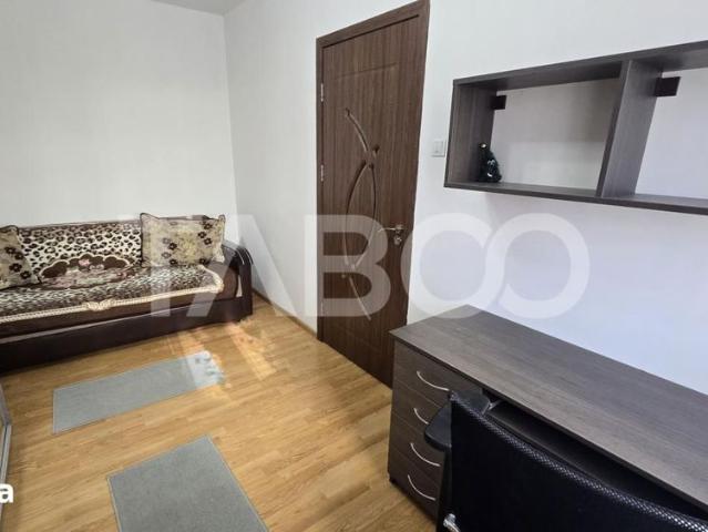 Apartament de inchiriat mobilat si utilat cu 2 camere in Vasile Aaron