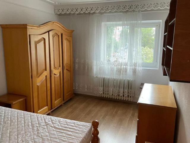 Apartament de inchiriat, o camera Gara