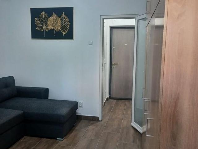Apartament de inchiriat, o camera, semidecomandat, 27 mp, Zimbru