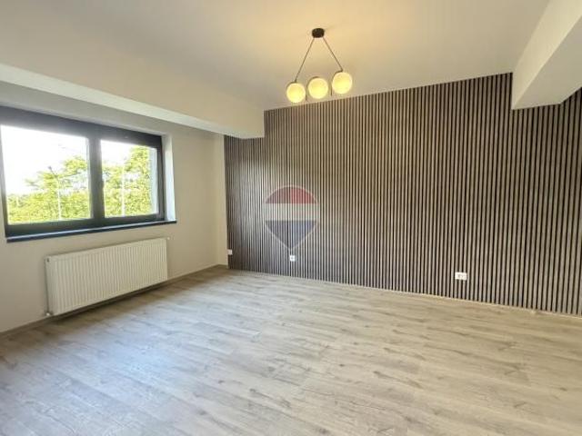 Apartament de inchiriat Open Space amenajat Office Baneasa