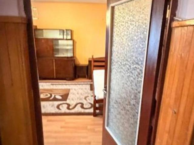 Apartament de inchiriat, strada Gheorghe Lazar