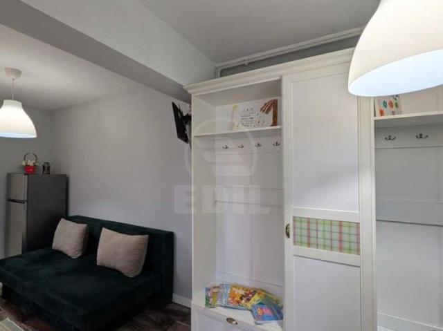 Apartament de Inchiriere 3 camere, APCJ242796FLO