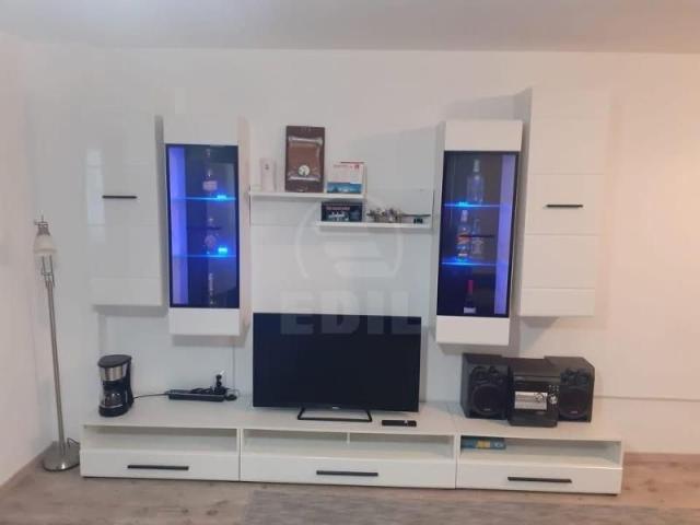 Apartament de Inchiriere 3 camere, APCJ246316FLO