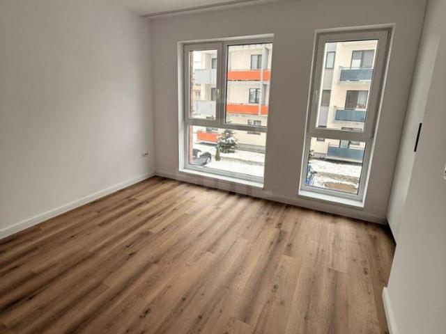 Apartament de Inchiriere 3 camere, APCJ246952FLO