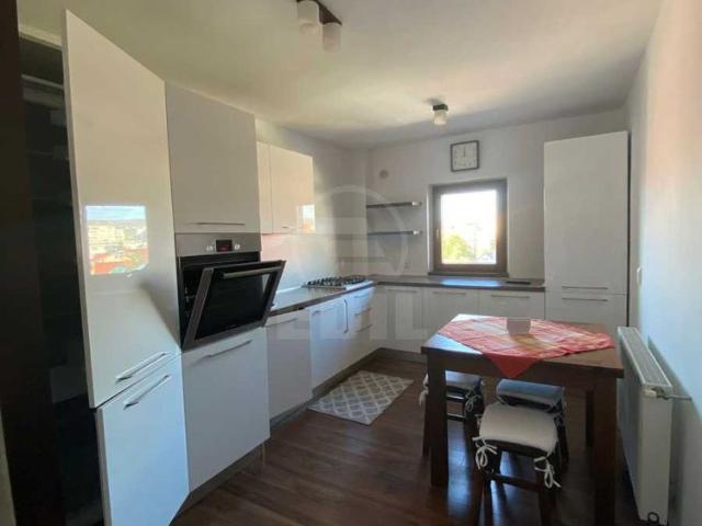 Apartament de Închiriere 3 camere, APCJ346171