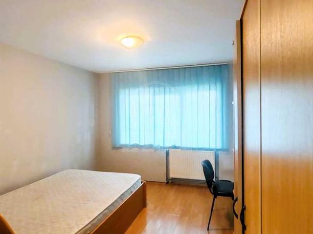 Apartament de Închiriere 3 camere, APCJ352174
