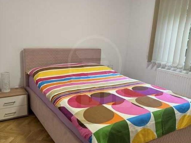 Apartament de Închiriere 3 camere, APCJ354865