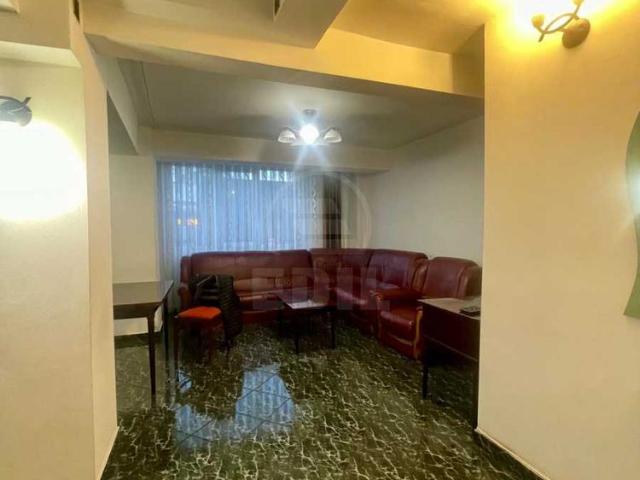 Apartament de Închiriere 3 camere, APCJ355449
