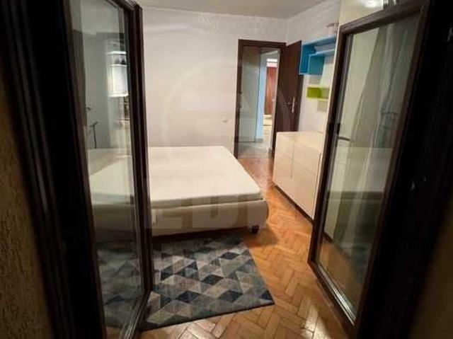 Apartament de Închiriere 3 camere, APCJ357299