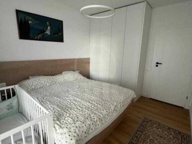 Apartament de Închiriere 3 camere, APCJ357329
