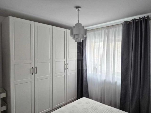 Apartament de Închiriere 3 camere, APCJ357570
