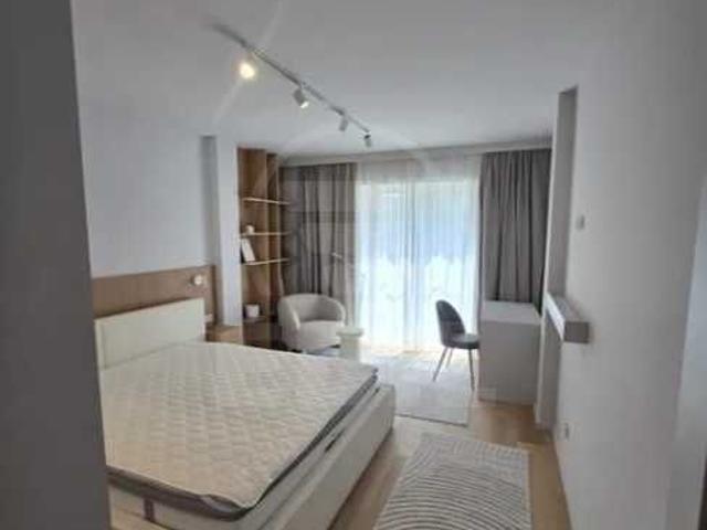 Apartament de Închiriere 3 camere, APCJ358003