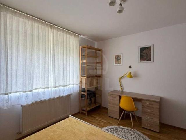 Apartament de Închiriere 3 camere, APCJ358187