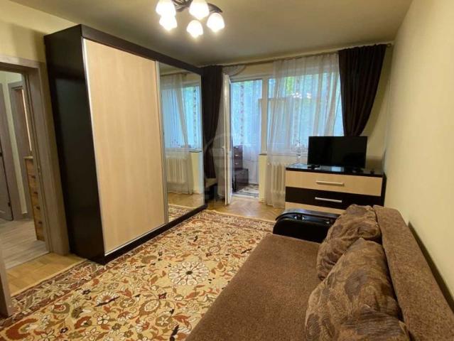 Apartament de Închiriere 3 camere, APCJ358418