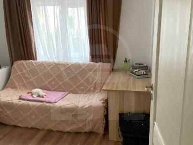 Apartament de Închiriere 3 camere, APCJ358541