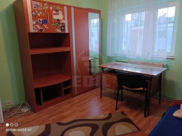 Apartament de Închiriere 3 camere, APCJ359318
