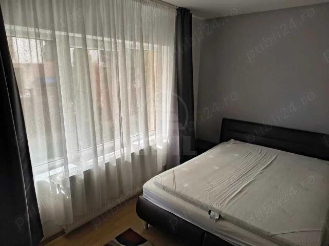 Apartament de Închiriere 3 camere, APCJ359760