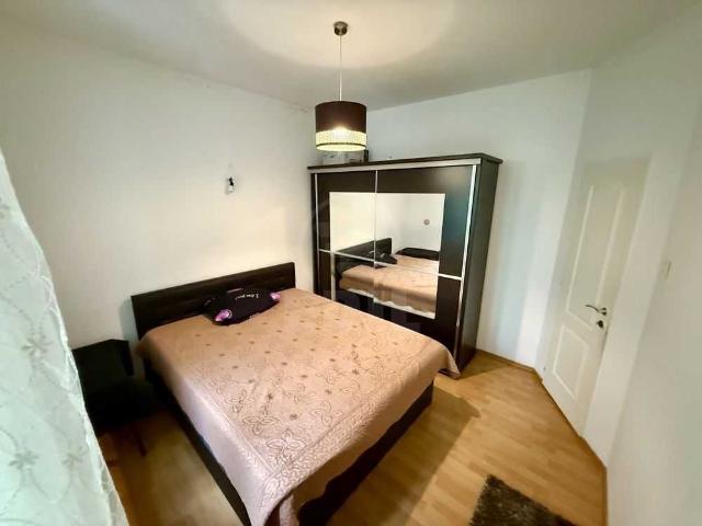 Apartament de Închiriere 3 camere, APCJ323925