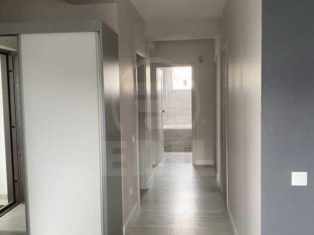 Apartament de Închiriere 4 camere, APCJ343385