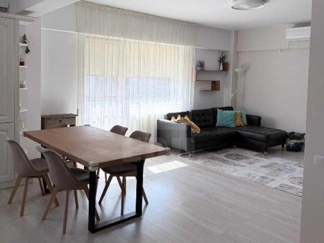 Apartament de Închiriere 4 camere, APCJ358640
