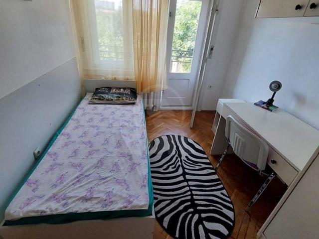 Apartament de Închiriere 4 camere, APCJ331763