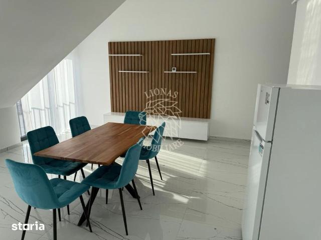 Apartament de Lux 4 camere 105 mp etaj 3 parcare Central