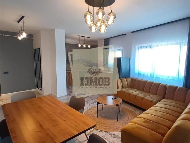 Apartament de lux cu 3 camere 2 bai si balcon in Garden City
